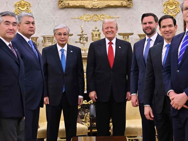 Қазақстан Президенті Тоқаев АҚШ президентімен кездесті